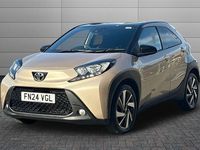 Used Toyota Aygo X 72 HP (52 kW) 2024 Ginger beige with black SUV