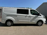 Used Ford Transit Custom Limited 130 HP (95 kW) 2019 White Van