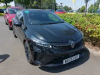 Used Renault Clio Techno 143 HP (105 kW) 2025 Black Hatchback