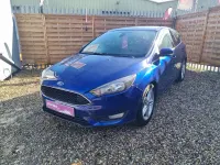 Used Ford Focus Zetec 120 HP (88 kW) 2015 Blue Hatchback