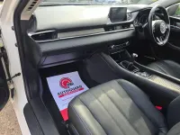 Used Mazda 6 Inclusive 165 HP (121 kW) 2019 White Estate