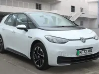 Usado VW ID.3 Pro 106 kW (145 CV) 2022 Blanco Utilitario