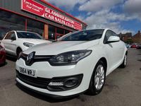 Used Renault Mégane Coupé Dynamique 110 HP (80 kW) 2014 White Coupe