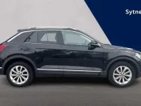 Usado VW T-Roc 110 HP (80 kW) 2023 SUV