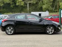 Used Hyundai i30 SE 100 HP (73 kW) 2015 Black Hatchback