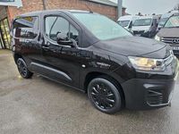 Used Citroën Berlingo PureTech 110 HP (80 kW) 2022 Black MPV
