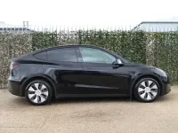 Used Tesla Model Y Long Range AWD 378 kW (514 HP) 2022 Black SUV