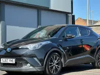 Used Toyota C-HR 122 HP (89 kW) 2017 Black SUV