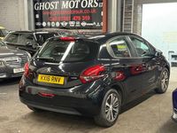 Second-hand Peugeot 208 2016 Negru Hatchback