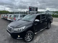 Used Toyota HiLux 150 HP (110 kW) 2017 Black Pickup