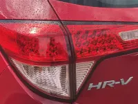 Used Honda HR-V SE 128 HP (94 kW) 2017 Red SUV