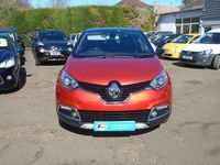 Used Renault Captur Signature 90 HP (66 kW) 2016 Red SUV
