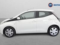 Used Toyota Aygo X-play 69 HP (50 kW) 2018 Hatchback