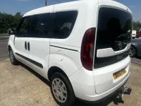 Used Fiat Doblò Easy 120 HP (88 kW) 2016 White MPV