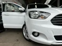 Used Ford Ka Plus Zetec 70 HP (51 kW) 2017 White Hatchback