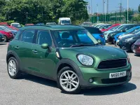 Used Mini Cooper D 2016 Green Hatchback
