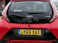 Used Toyota Aygo x-press 69 HP (50 kW) 2015 Red Hatchback