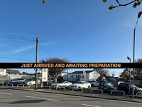 Used VW T-Roc SEL 150 HP (110 kW) 2018 Yellow SUV