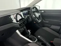 Usado VW Polo Match 95 HP (69 kW) 2024 Cinzento Citadino