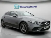 Usado Mercedes A250 Executive 259 HP (190 kW) 2020 Cinzento Citadino