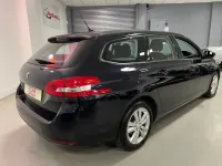 Usado Peugeot 308 Active 2017 Azul Carrinha