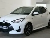 Used Toyota Yaris Design 2020 White