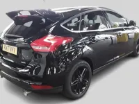 Usado Ford Focus Zetec 2017 Preto Citadino