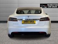 Used Tesla Model S 241 kW (328 HP) 2018 White Hatchback