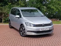 Second-hand VW Touran SEL 150 CP (110 kW) 2023 Argintiu Monovolum