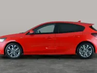 Used Ford Focus ST-Line 155 HP (114 kW) 2023 Red Hatchback