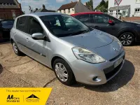 Usado Renault Clio II Expression 110 HP (80 kW) 2009 Prateado Citadino