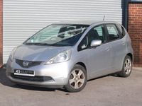 Used Honda Jazz ES 99 HP (72 kW) 2011 Silver Hatchback