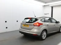 Używany Ford Focus Titanium 2015 Srebrny Hatchback