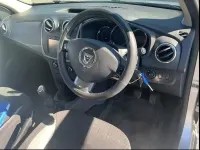 Begagnad Dacia Sandero Lauréate 2016 Silver Halvkombi