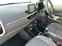 Begagnad Kia Picanto X-Line 84 HK (61 kW) 2019 Silver Halvkombi