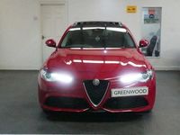 Used Alfa Romeo Giulia Saloon Edizione Speciale 180 HP (132 kW) 2018 Red Sedan