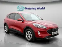 Usado Ford Kuga Zetec 120 HP (88 kW) 2021 SUV