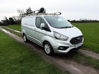 Begagnad Ford Transit Custom Limited 130 HK (95 kW) 2020 Silver Van