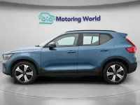 Usado Volvo XC40 Plus 211 HP (155 kW) 2023 Azul SUV