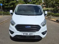 Used Ford Transit Custom Limited 130 HP (95 kW) 2019 White Van