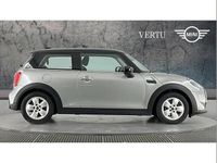 Begagnad Mini Cooper Classic 136 HK (100 kW) 2022 Silver Halvkombi
