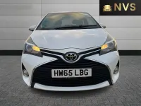 Used Toyota Yaris 69 HP (50 kW) 2015 White Hatchback