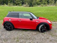 Used Mini John Cooper Works Hatch 231 HP (169 kW) 2017 Red Hatchback
