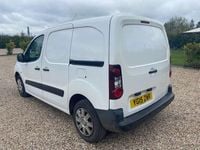 Used Citroën Berlingo 90 HP (66 kW) 2015 White MPV