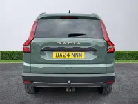 Used Dacia Jogger Extreme 140 HP (102 kW) 2024 Green MPV