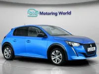 Usado Peugeot e-208 Allure Premium 98 kW (134 HP) 2022 Citadino