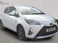 Used Toyota Yaris 111 HP (81 kW) 2018 Pure white Hatchback