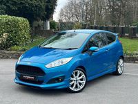 Used Ford Fiesta Zetec 125 HP (91 kW) 2015 Blue Hatchback