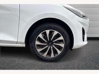 Used Ford Fiesta Titanium 100 HP (73 kW) 2022 White Hatchback