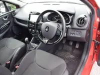 Used Renault Clio Dynamique 90 HP (66 kW) 2013 Red Hatchback